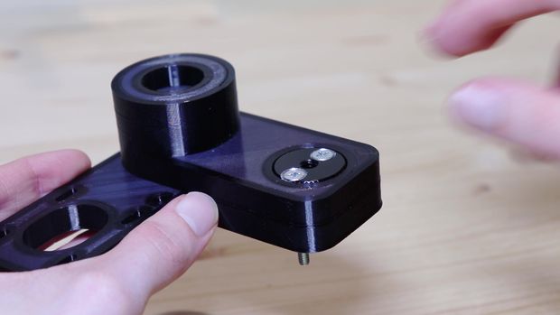 DIY Arduino Camera Robot (Motorized Pan Tilt Head) - Tinkercad