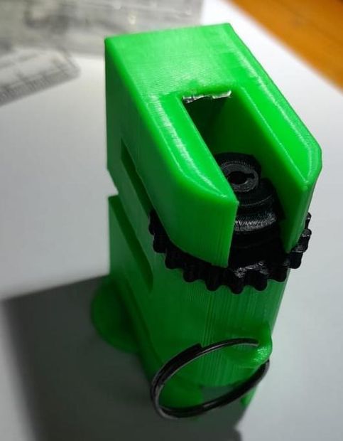 Making Microscope Keychain Using 3d Printer