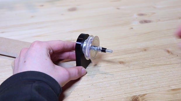 DIY Arduino Camera Robot (Motorized Pan Tilt Head) - Tinkercad