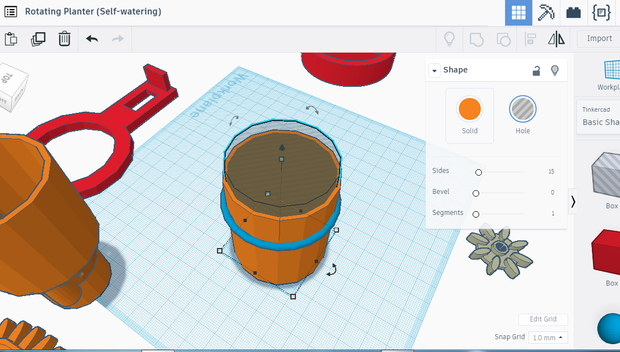 Rotating Planter (Self-Watering) - Tinkercad