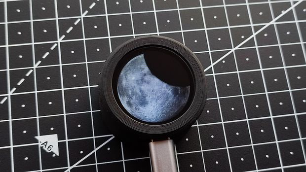 Luna - the Live Moon Phase Display - Tinkercad