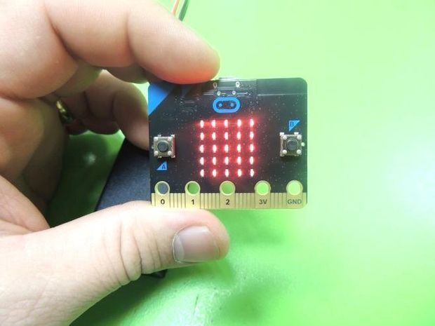 Micro:bit in the Classroom: Teach Robotics and Automation With 3 Simple ...