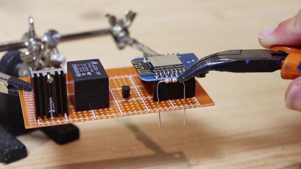 Open the Gate With Your Phone! - DIY Smart Gate (without Modifying the ...