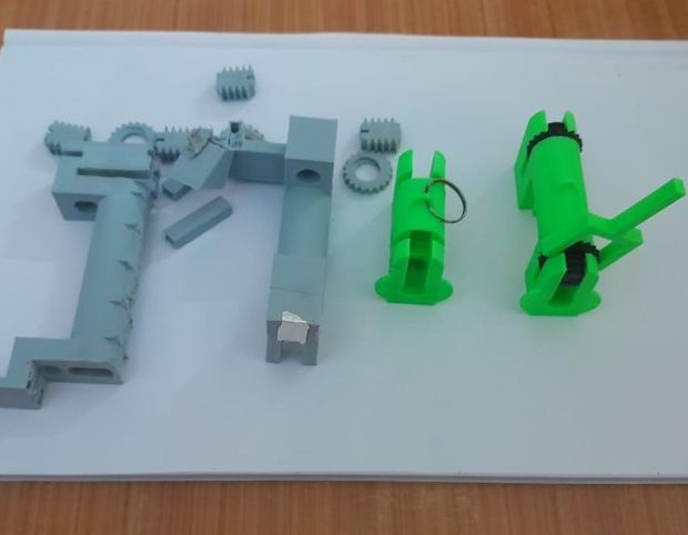 Making Microscope Keychain Using 3d Printer