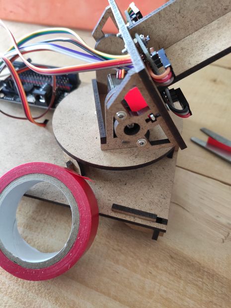 Micro:bit Solar Tracker - Tinkercad